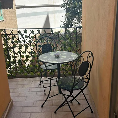 Teddy's Charme Apartmanhotel